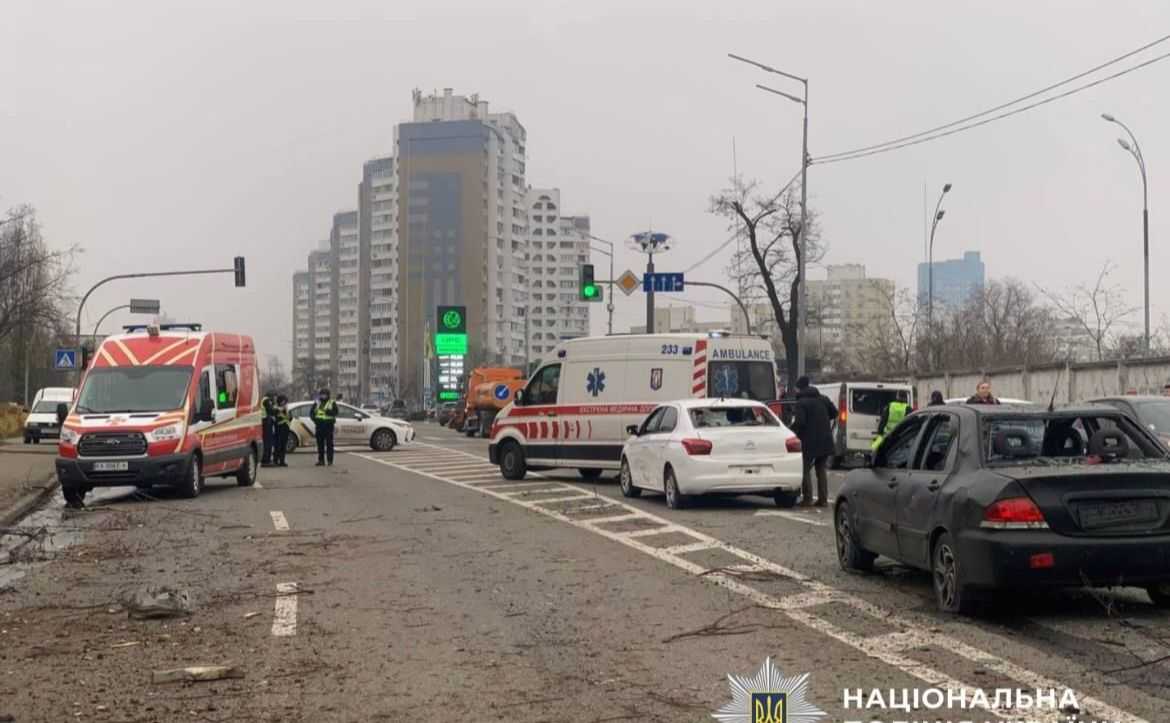 Київ у заручниках: наслідки руйнівної атаки РФ на транспортну інфраструктуру