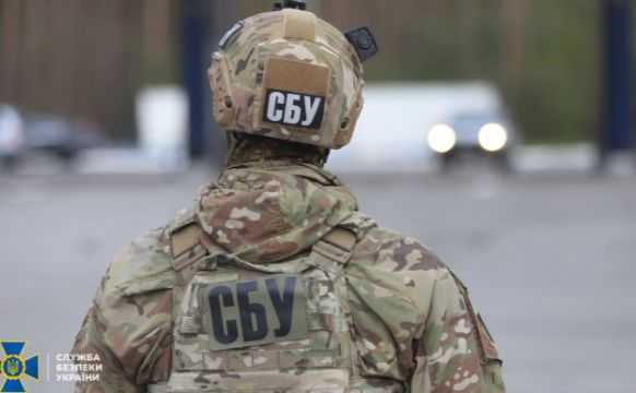 Літнє подружжя наводило «Гради» на позиції ЗСУ: СБУ затримала зрадників на Сумщині