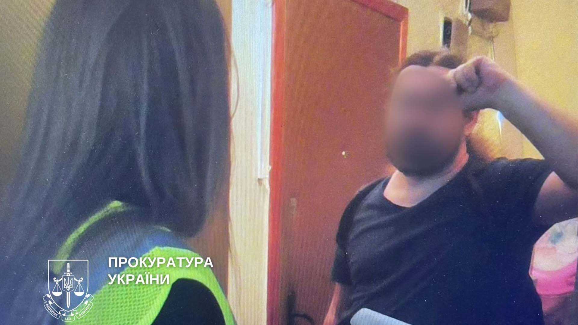 Деснянський суд виніс вирок: 9,5 років за збут наркотиків