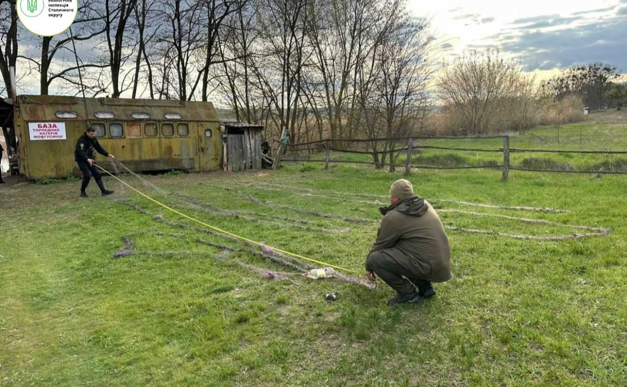 Рибалка-мільйонер на Дніпрі: сітками наловив здобичі на 60 000 гривень