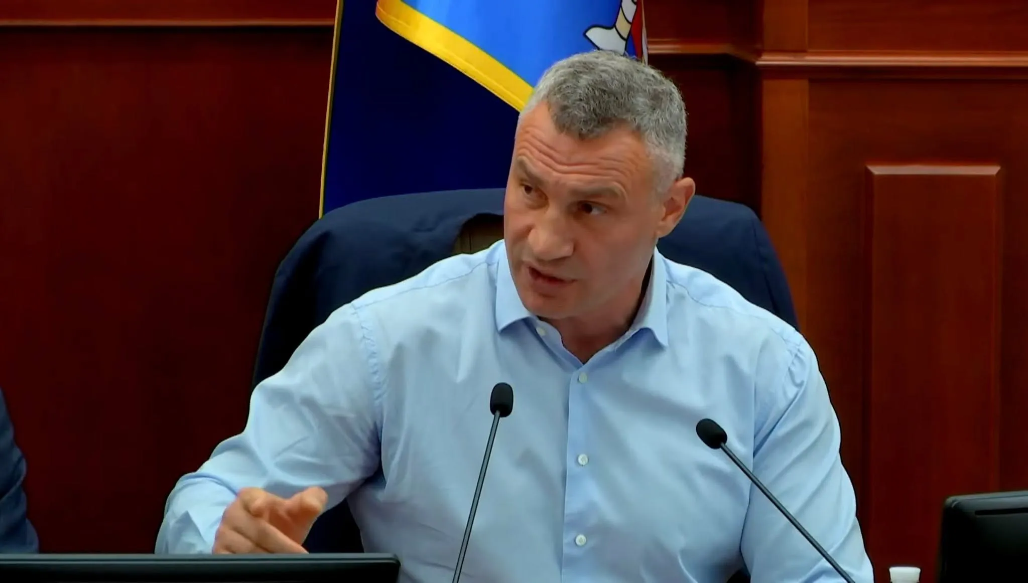 Київрада схвалила паркінг на Пейзажній алеї: рішення, що викликало дискусію amid краса природи.