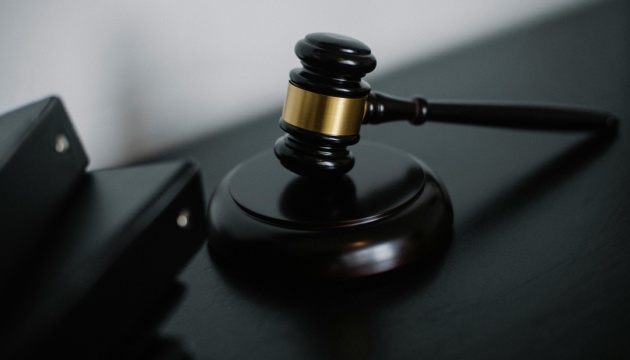 Вбив 17-річну дівчину через образу: суд арештував підозрюваного без права на заставу17-річну дівчину вбито через образу: підозрюваного без застави заарештовано.