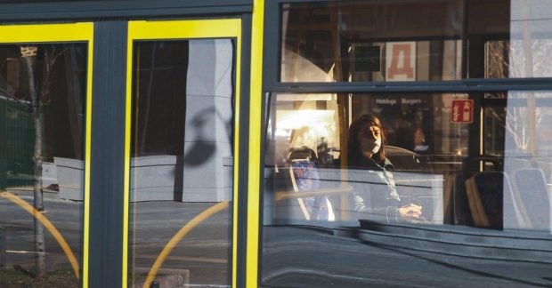 Атака на Київ: як працює громадський транспорт під час війни.