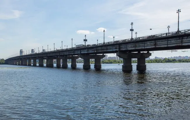 Міст Патона частково перекриють: коли і де обмежать рух.