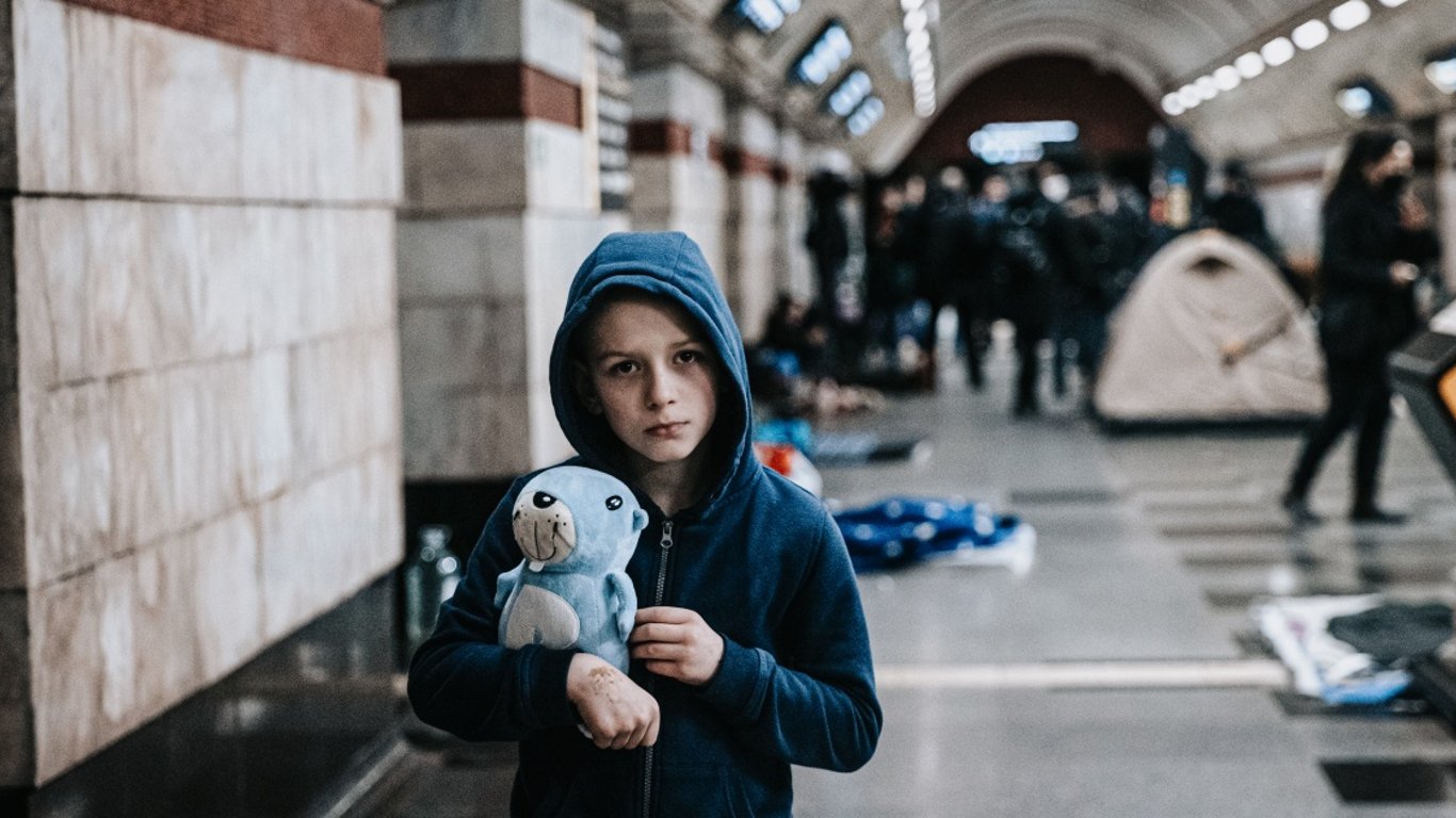 Чоловік викрав велосипед у хлопчика, поки той ховався від обстрілу — деталі зухвалого злочину